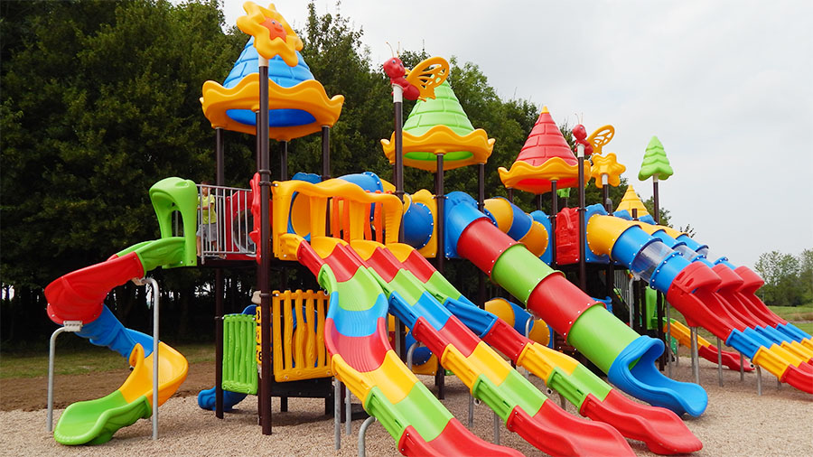 Outdoor slide manufacturers