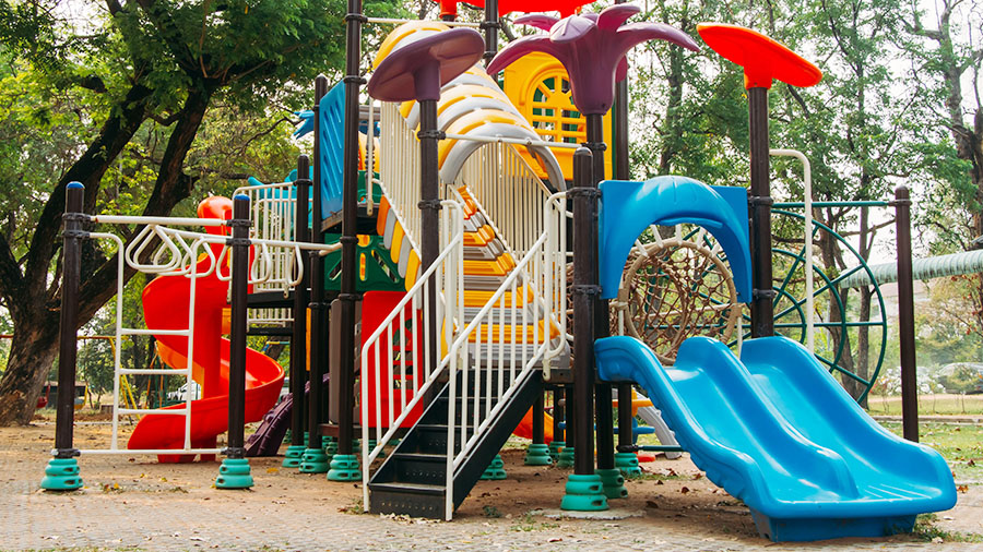 SPIKE | 7 factores-chave para selecionar um fabricante fiável de escorregas para exterior SPIKE | 7 Key Factors for Selecting a Reliable Outdoor Slide Manufacturer