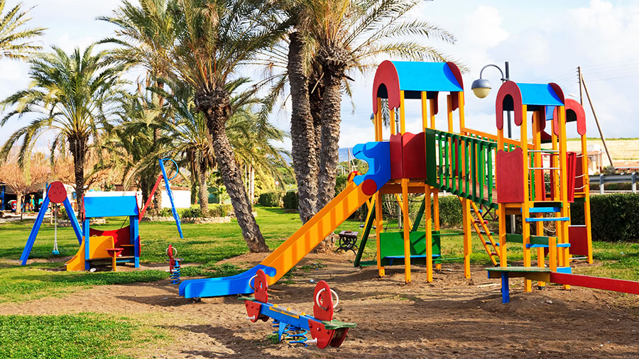 SPIKE | Руководство по материалам для оборудования игровых площадок SPIKE | A Guide to Playground Equipment Materials