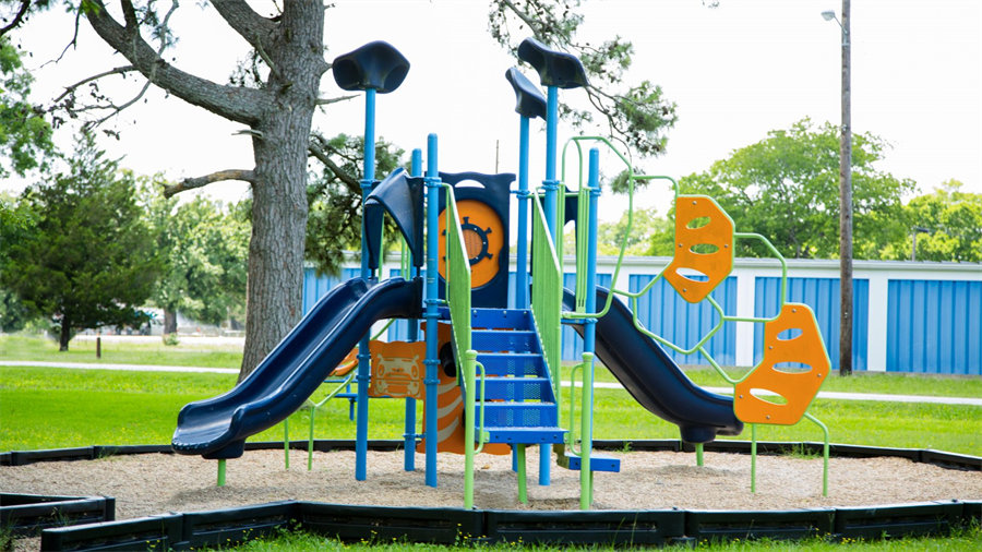 SPIKE | Why Commercial Playground Equipment Is So Expensive SPIKE | Why Commercial Playground Equipment Is So Expensive