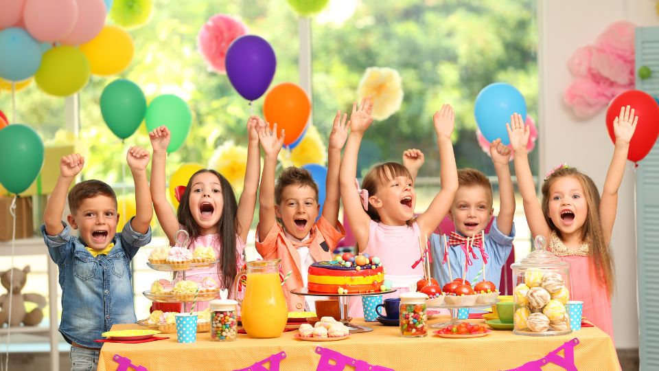 SPIKE | How to Throw a Playground Birthday Party SPIKE | How to Throw a Playground Birthday Party