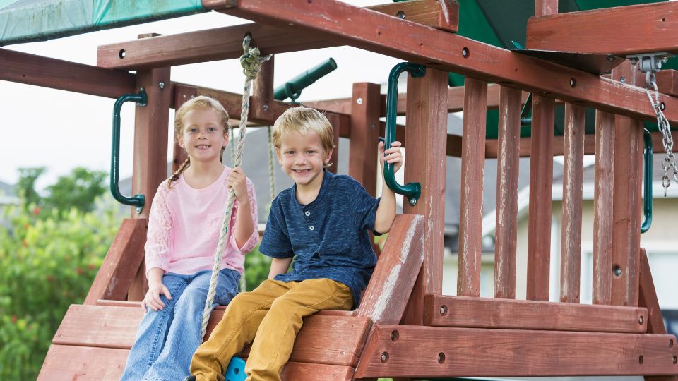 SPIKE | 10 lustige Outdoor-Spiele für die ganze Familie SPIKE | 10 Fun Outdoor Games to Play as a Family