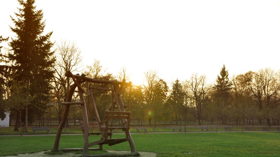 SPIKE | Is It Better to Build a Swing Set or Buy One?