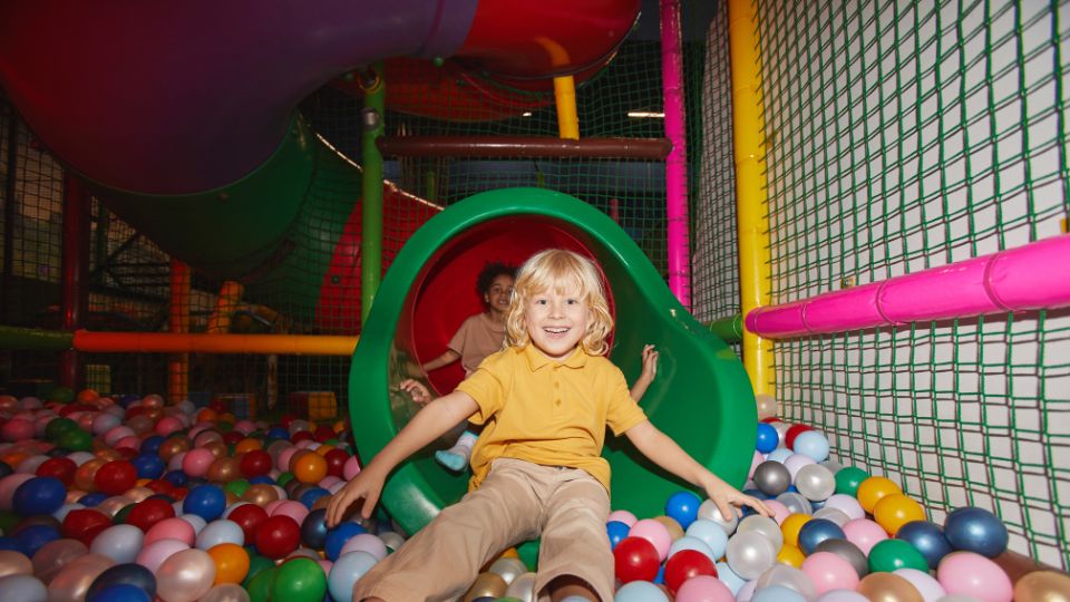 SPIKE | Different Types of Indoor Playground Structures SPIKE | Different Types of Indoor Playground Structures
